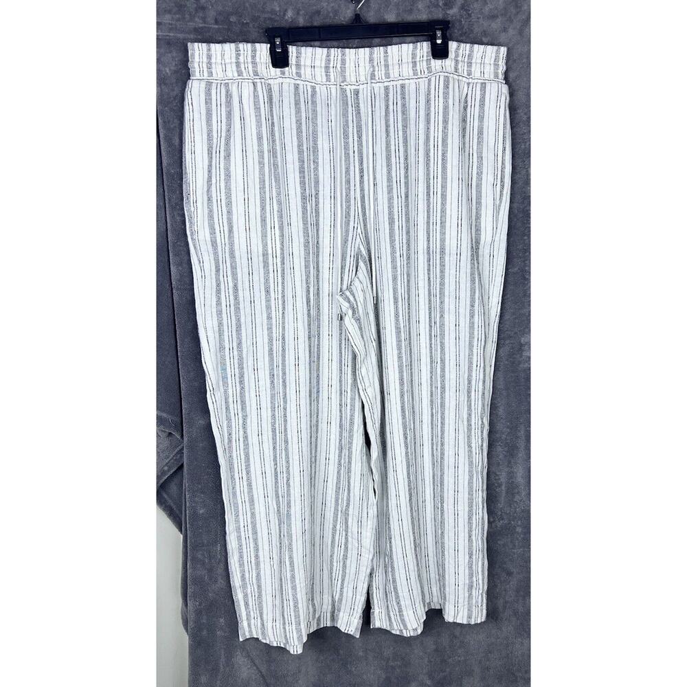 Time and Tru Women’s Multicolor Size 3XL White And Black Striped Pull Up